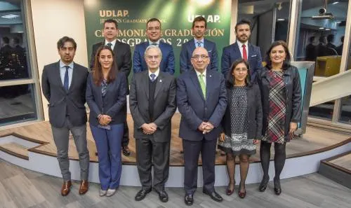 UDLAP Jenkins Graduate School realiza graduación de posgrados