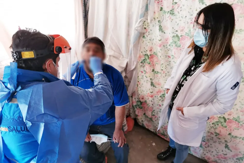 La Secretaria de Salud otorgan atención a familia de Chignahuapan con síntomas de covid