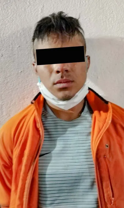Aseguró policía municipal de Puebla más de 80 envoltorios con droga ; un hombre fue detenido