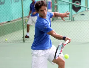 Entregan buenos números Borregos de tenis