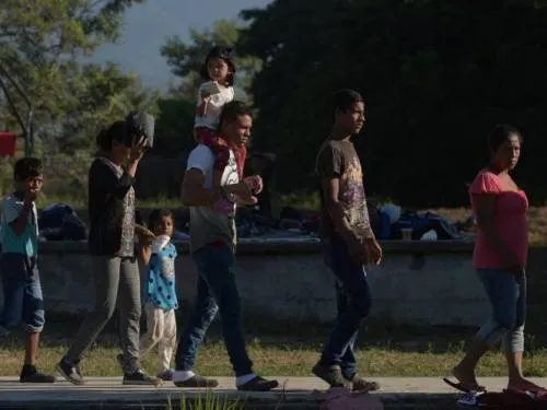 Balean a migrantes hondureños que viajaban rumbo a EU
