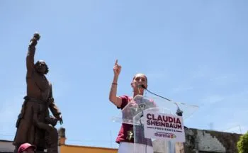 Sheinbaum propone crear más preparatorias en el país 