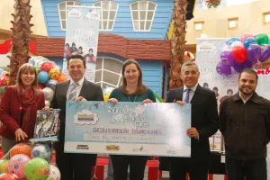 SEDIF recibe donativo de más de 3 mil juguetes en beneficio de indígenas