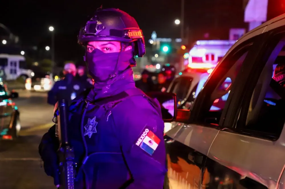 Reporta policía municipal la detención de más de 60 personas, durante los últimos siete días
