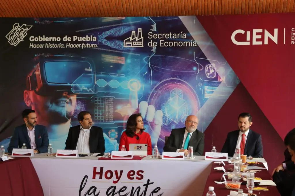 Construyen secretarías de Economía federal y estatal política de desarrollo