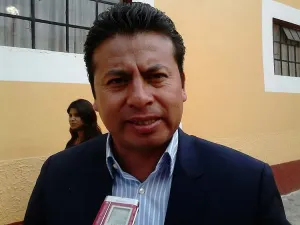 Leoncio Paisano juega a ser contrario al proyecto político de Gali