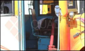 VIDEO: Balean camiones urbanos en Acapulco