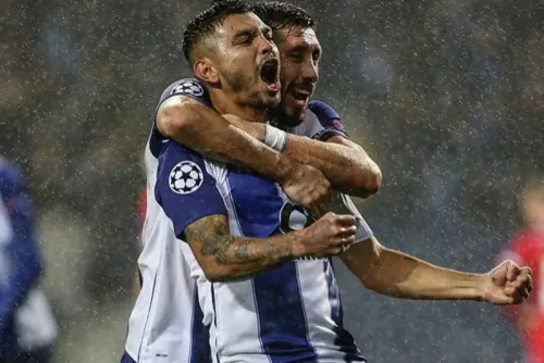 Tecatito Corona da el triunfo al Porto, vencen 1-0 al Braga