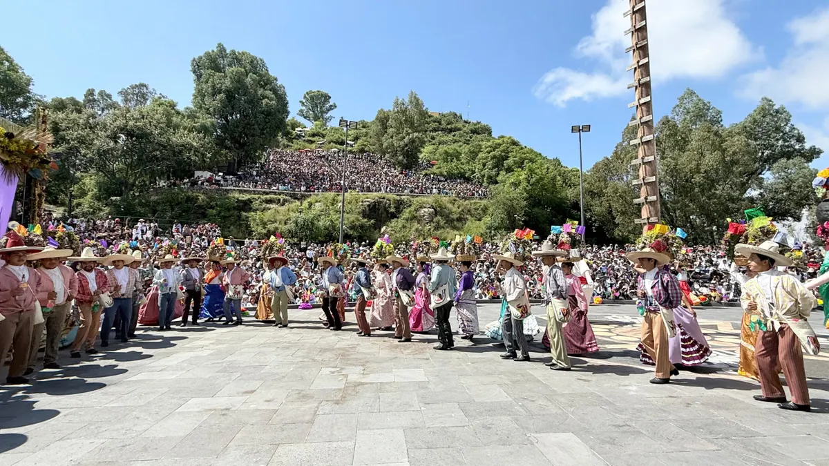 Tradición y cultura: Atlixco festeja el 60º Huey Atlixcáyotl con música y danzas”