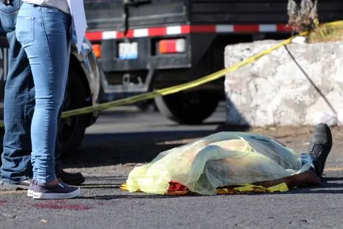 Riña deja un muerto en límite de Xonaca