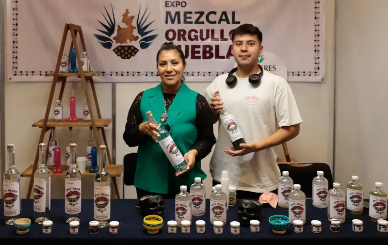 'Expo Mezcal Orgullo Puebla'