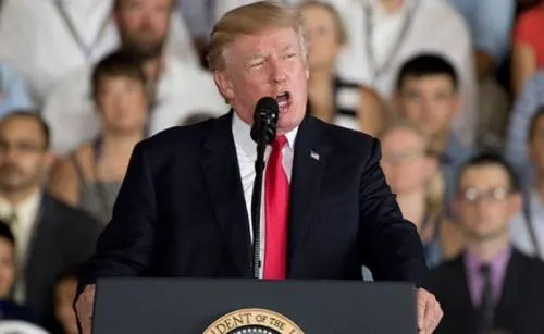 Gobierno de Trump defiende eficacia del muro fronterizo