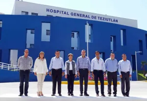 Federación y estado mejoran infraestructura y equipamiento de salud en Puebla
