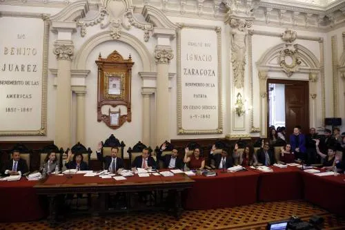 Cabildo de Puebla aprueba por unanimidad Ley de Ingresos 2018 por 4 mil 744 millones de pesos
