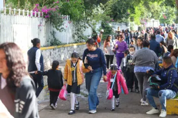 ¡Puente por el Día de las Madres! SEP suspende clases en Puebla el 9 de mayo