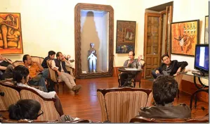 Realizan exposición y venta de arte a favor del Eco-Teatro en Puebla