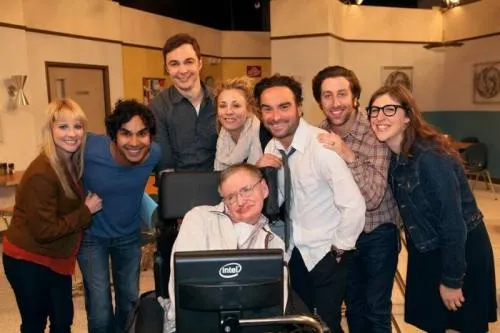 Así se despidió elenco de “The Big Bang Theory” de Stephen Hawking.