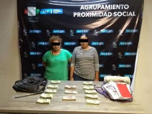Detienen a dos mujeres por delitos electorales en Torreón