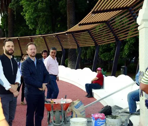Avanzan los trabajos de rehabilitación en el Paseo Bravo