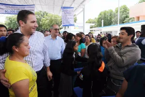 Moreno Valle invierte en escuelas y centro de salud en San Martín Texmelucan