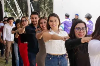 Jóvenes Imparables en Juntas Auxiliares llega a la Romero Vargas para impulsar el talento emprendedor