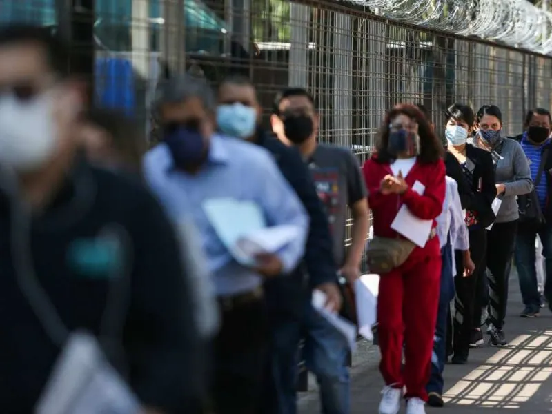Canadá ofrece trabajo a mexicanos: y paga 176.40 pesos por hora