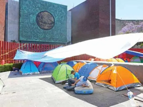 En el limbo, la Reforma Educativa; la CNTE orilla a posponer votación