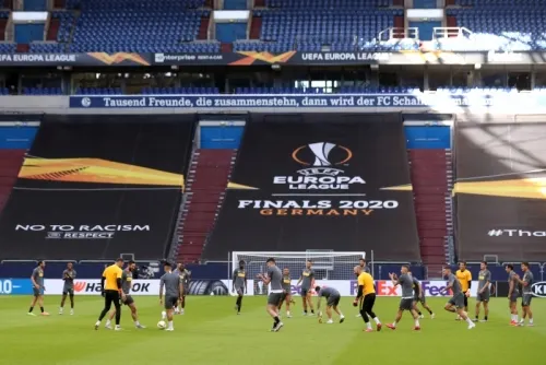 Reanudan la Europa League con duelos de alto calibre