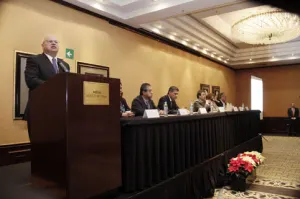Presenta SEP fase del Programa de Actualización y Profesionalización Directiva
