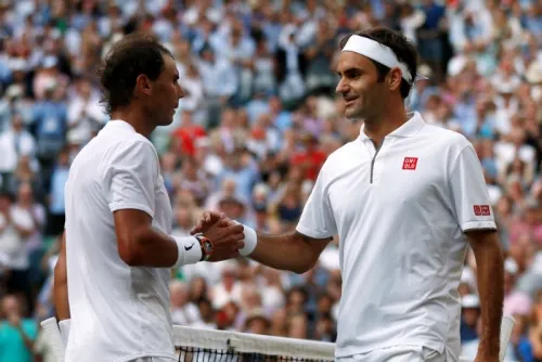 Roger Federer se impone a Rafael Nadal y se instala en final de Wimbledon