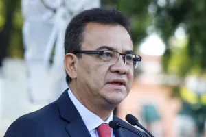 Recaba Comuna pruebas contra saqueadores de presidencia en La Resurrección