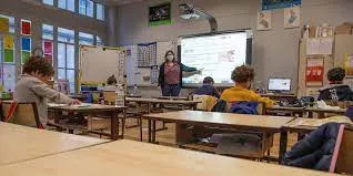 Holanda reabrirá escuelas a partir del 10 de enero