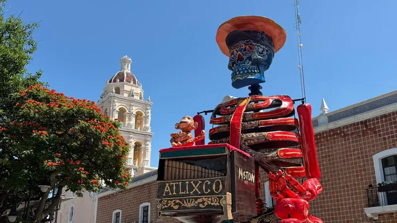 catrina-organillero-festival-internacional-valle-de-catrinas