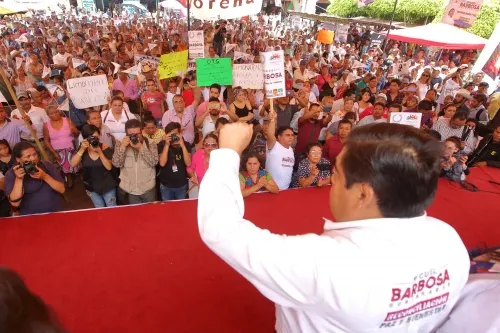 Acabar con la vieja cultura de la adoración al poder, propone Barbosa