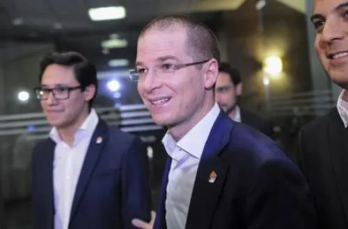 TEPJF revisa acusaciones contra Ricardo Anaya por alteración de estatutos