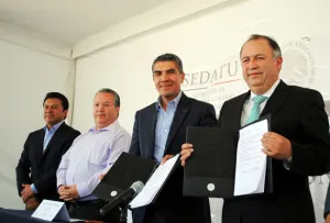 Firman convenio CMIC y Sedatu para realizar obras en municipios poblanos