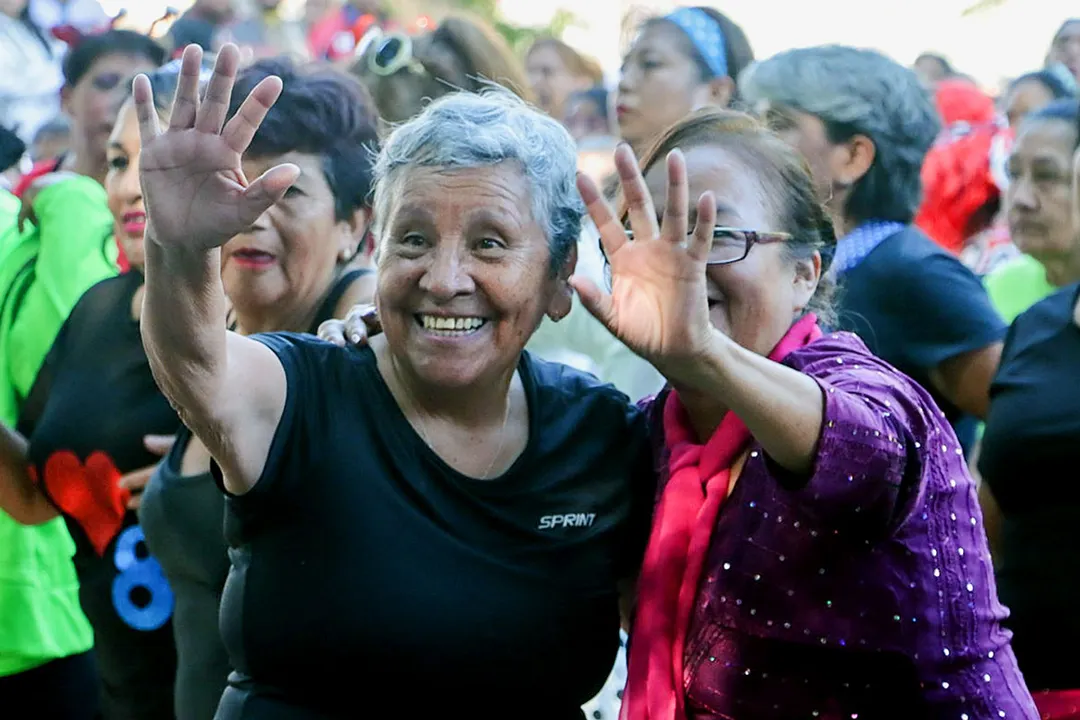 Personas Adultas Mayores Activacion Fisica