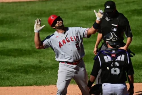 Albert Pujols llega a 660 jonrones en su carrera e iguala al quinto lugar del Salón de la Fama