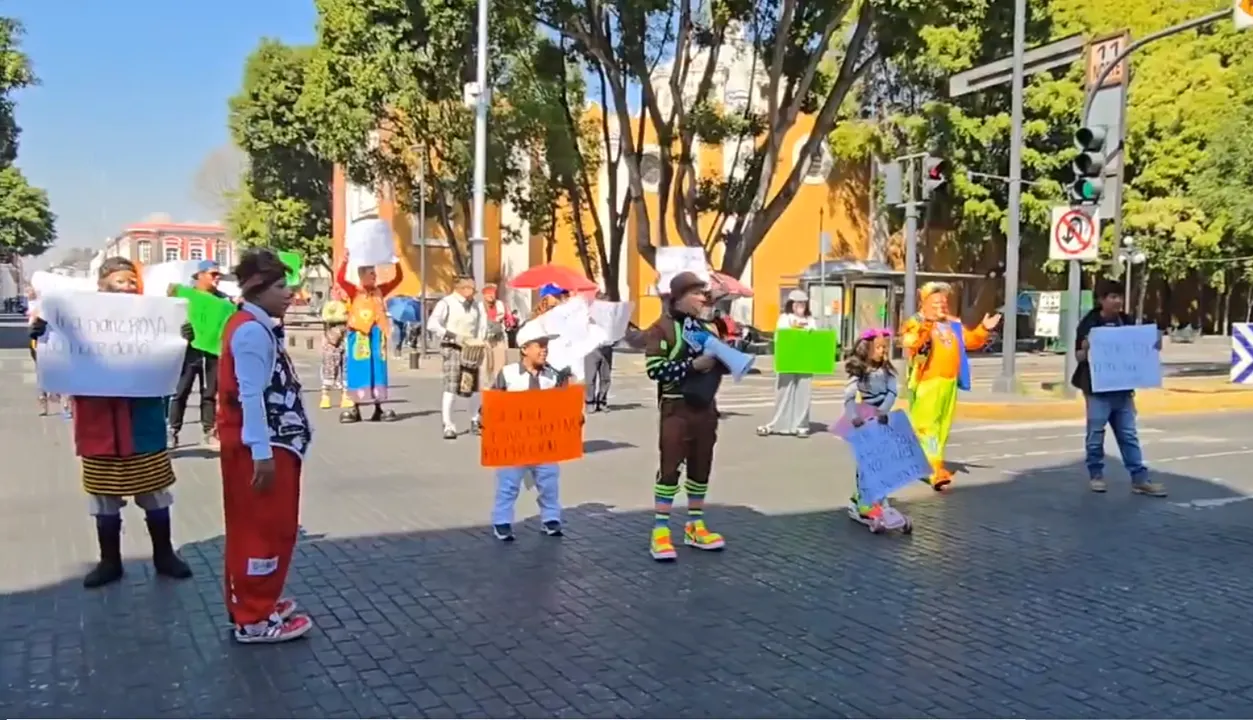 Payasos de asociación Urban Clow