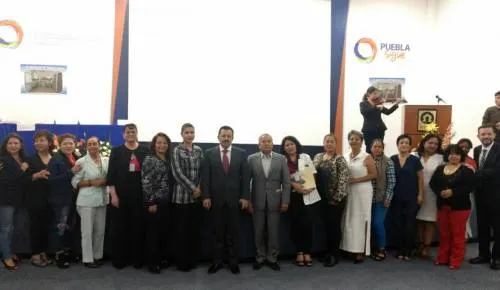 Director general del Issstep encabezó conmemoración del Día del Trabajador Social