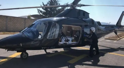 Helicópteros Agusta, varados en hangar a falta de empresa que los quiera asegurar: Barbosa