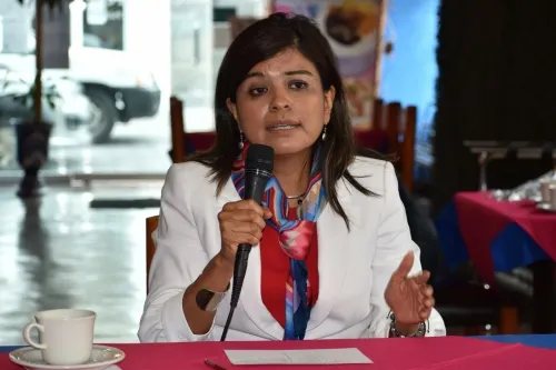 No se necesitan “tele dirigentes” en Morena sino que sean cercanos a la militancia