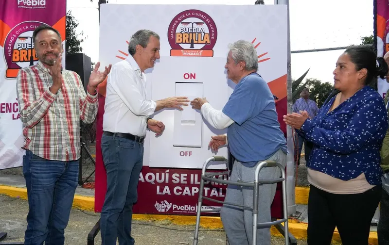 ayto-pue-alumbrado-popular-coatepec