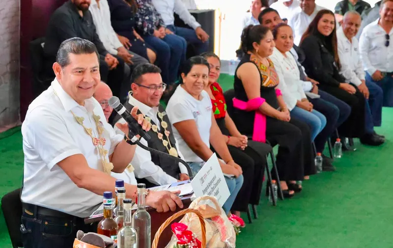 gob-pue-obra-comunitaria-chila-de-las-flores