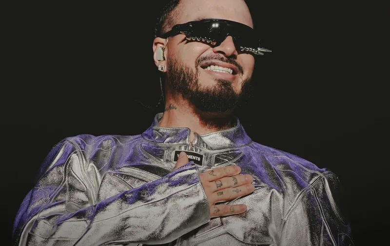 j-balvin-fig-leon-24