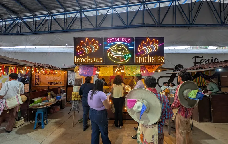 Destaca Ariadna Ayala el éxito de la Feria del Mezcal y el Pulque en Atlixco