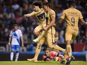 Puebla sirve de escalón para Pumas: pierde 3-0