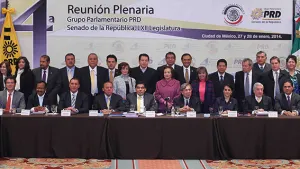 RMV asiste a Reunión Plenaria del grupo parlamentario del PRD en el Senado
