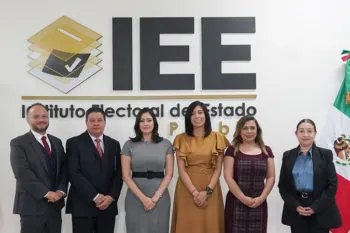 Consejeros “fifís” del IEE Puebla ganan más de 100 mil pesos mensuales