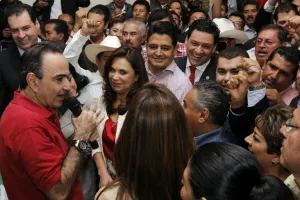 PRI define lista de candidatos a diputados federales; aprueba 6 últimos registros